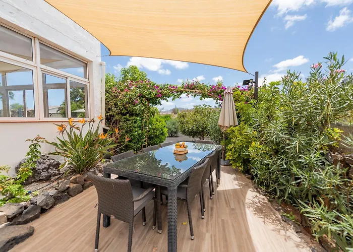 Casa Yukka With Heated Pool Lajares