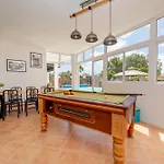Casa Yukka With Heated Pool Вилла *