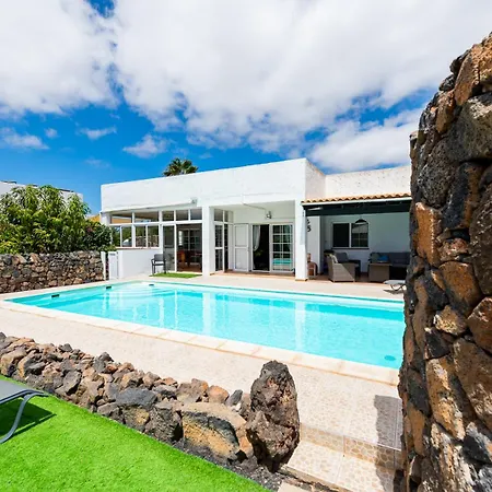 Casa Yukka With Heated Pool Villa *